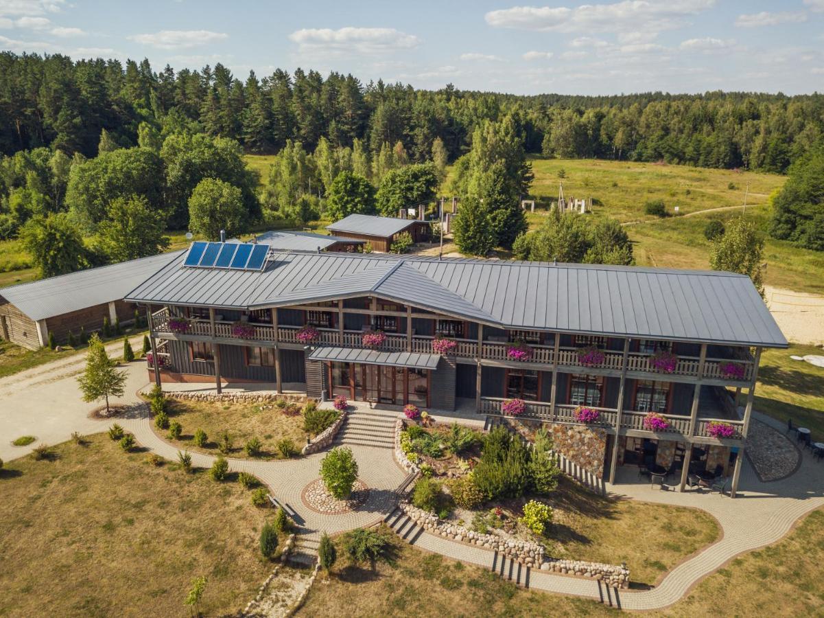 Luokesu Dvaras Hotel Moletai Exterior photo