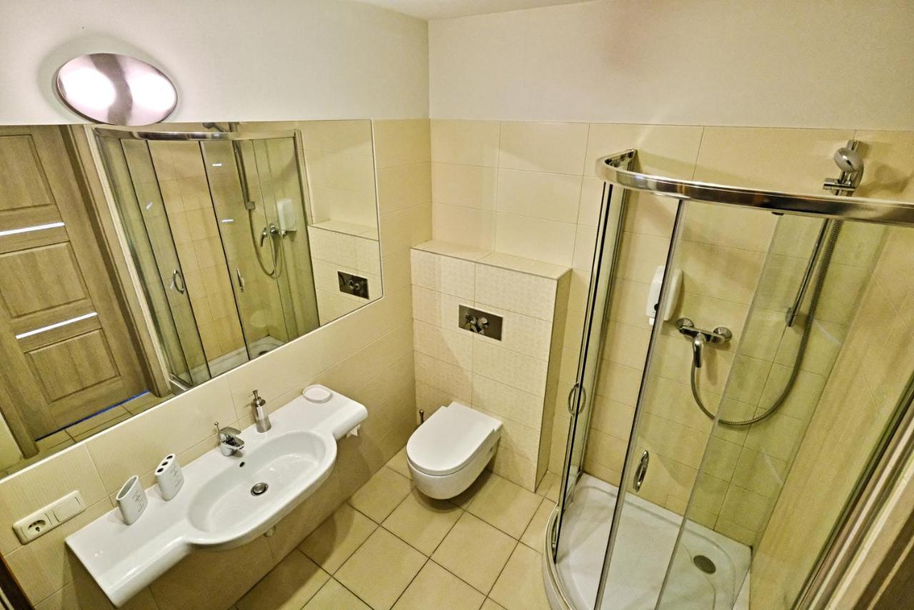 Luokesu Dvaras Hotel Moletai Room photo
